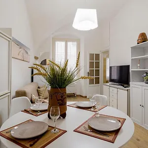 Corradi - Wifi, Smarttv, Air Conditioning Appartamento